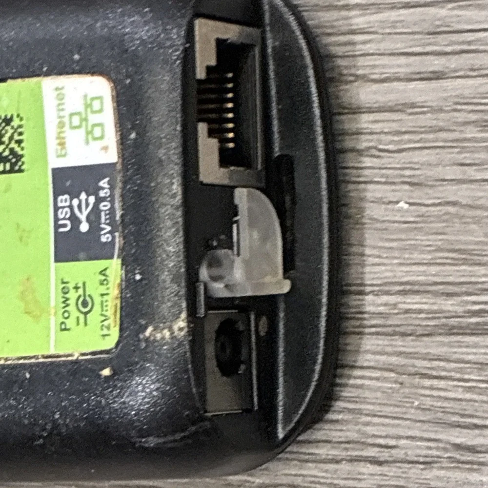 DIRECTV DCAU1R0-01 Connected Home Adapter